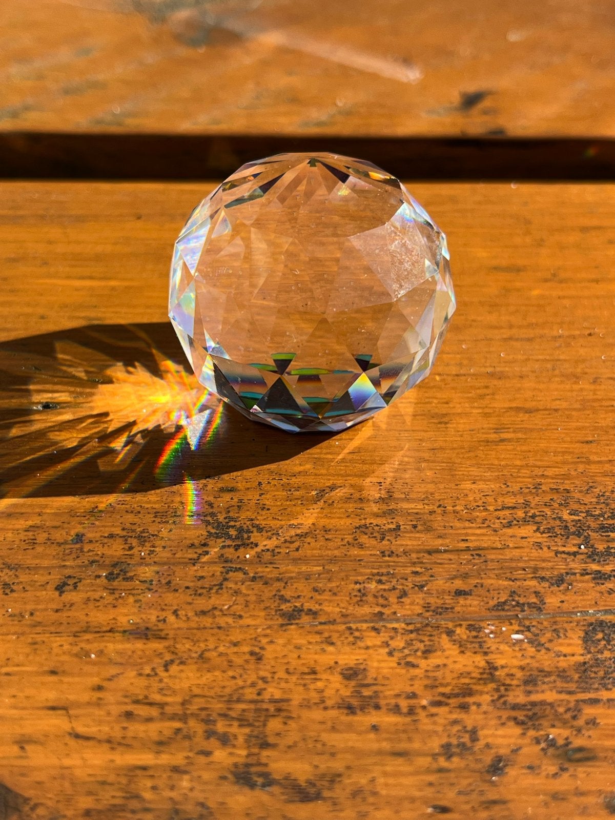 Decoratieve kristallen bol - regenboogeffect, Antiek en Kunst, Antiek | Glas en Kristal, Ophalen of Verzenden
