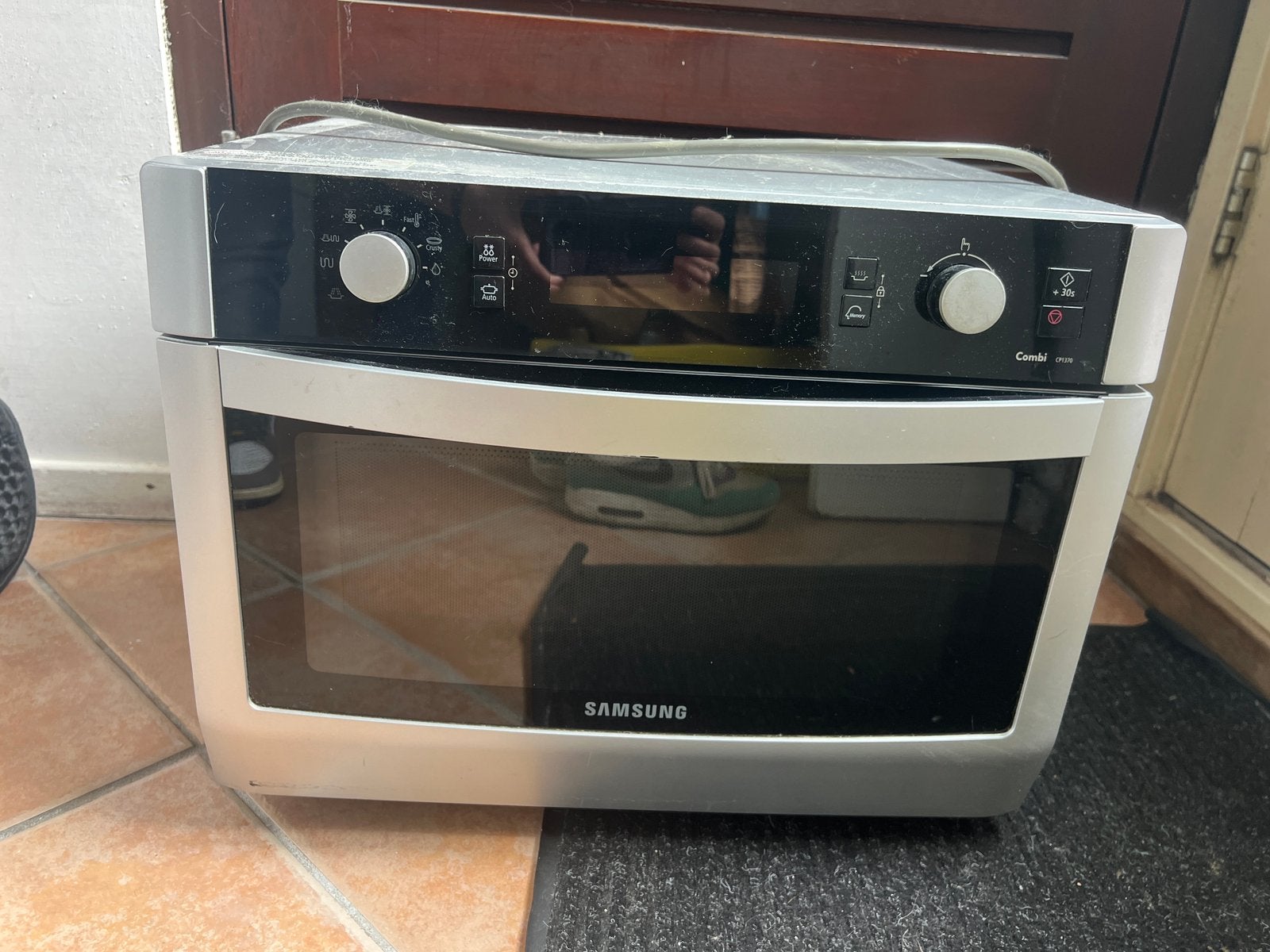 Gratis Combi oven /Lees advertentie!, Ophalen, Gebruikt, Combi-oven, Draaiplateau
