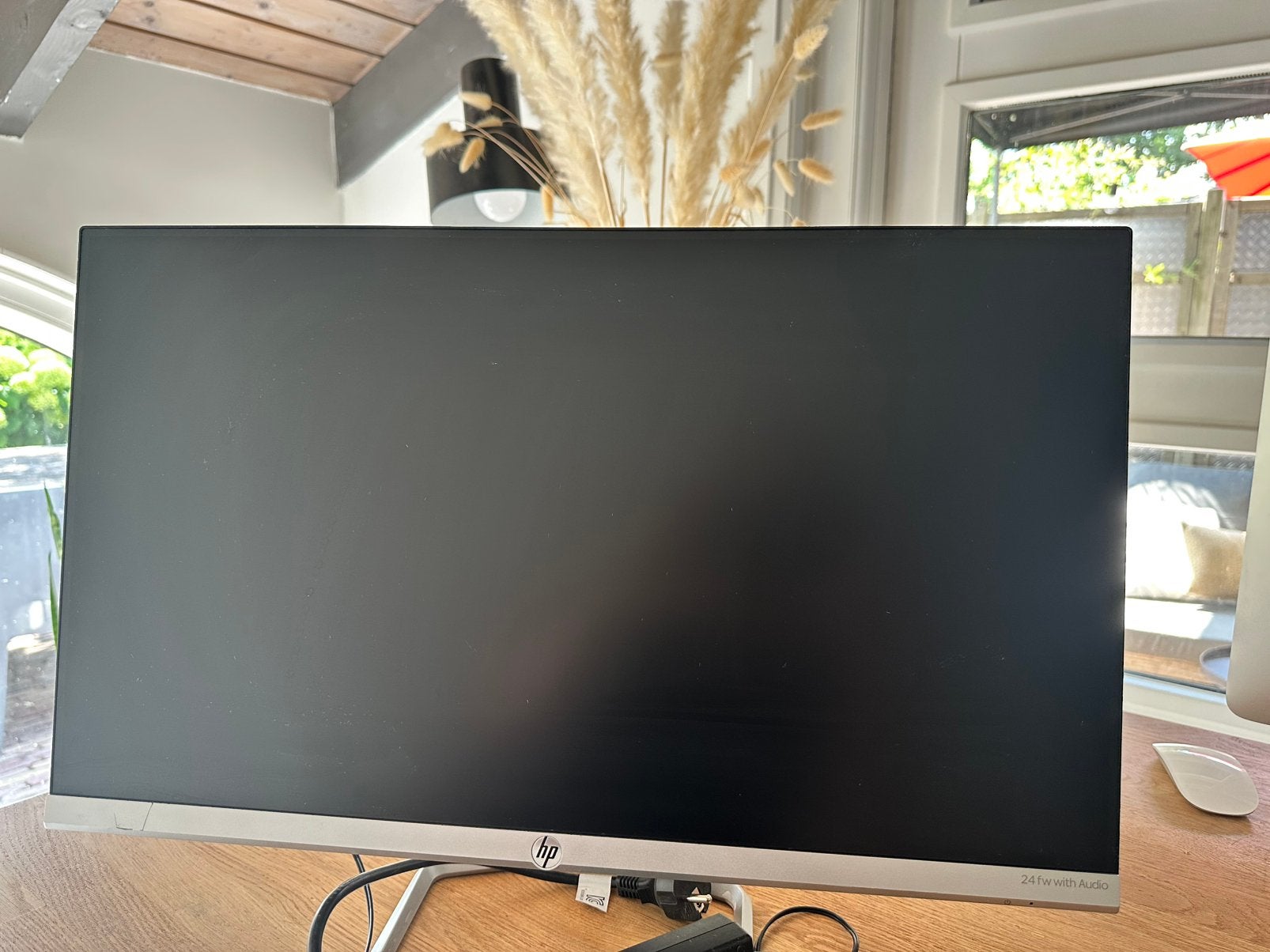HP 24fw 23.8-inch Display met Audio - Full HD Monitor, Ophalen, Full HD, 61 t/m 100 Hz, Ingebouwde speakers