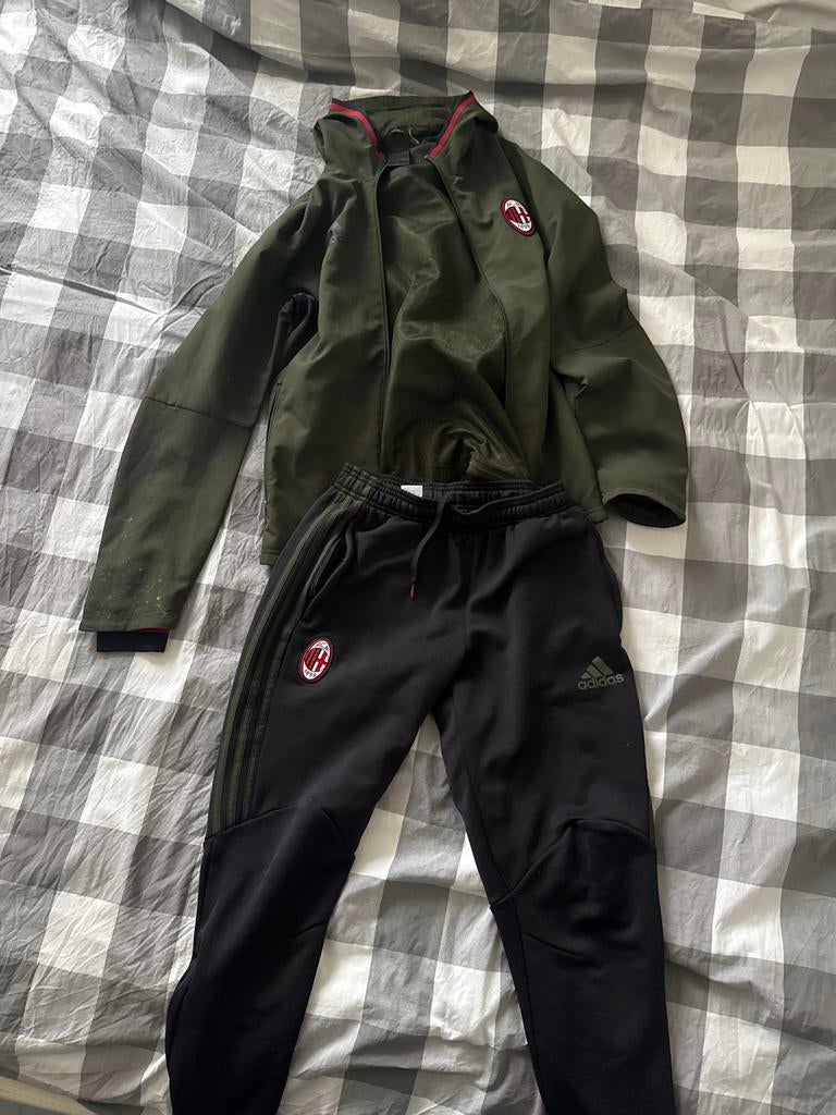 AC Milan Trainingspak - Jas & Broek - Adidas, Ophalen of Verzenden, Voetbal, Gedragen, Groen