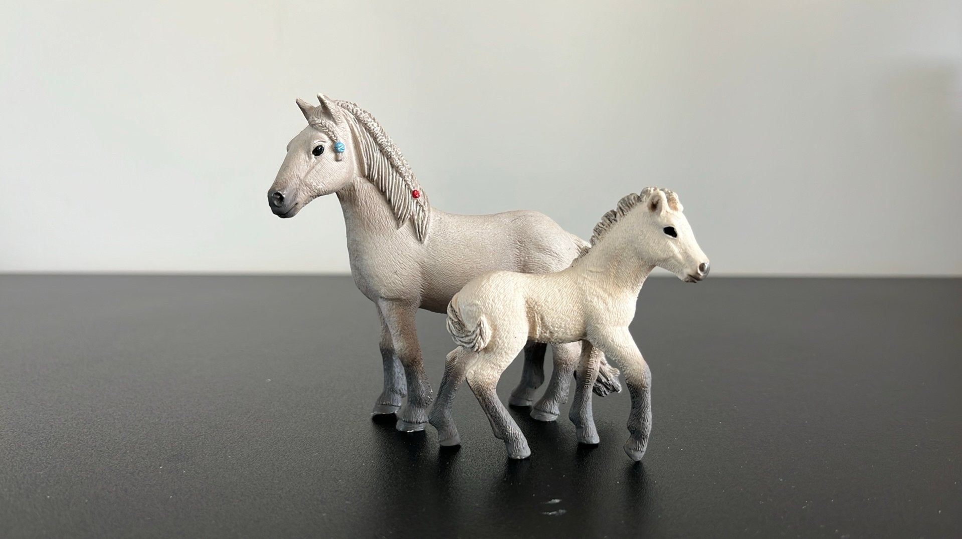 Schleich ijslander merrie met veulen, Ophalen of Verzenden, Gebruikt