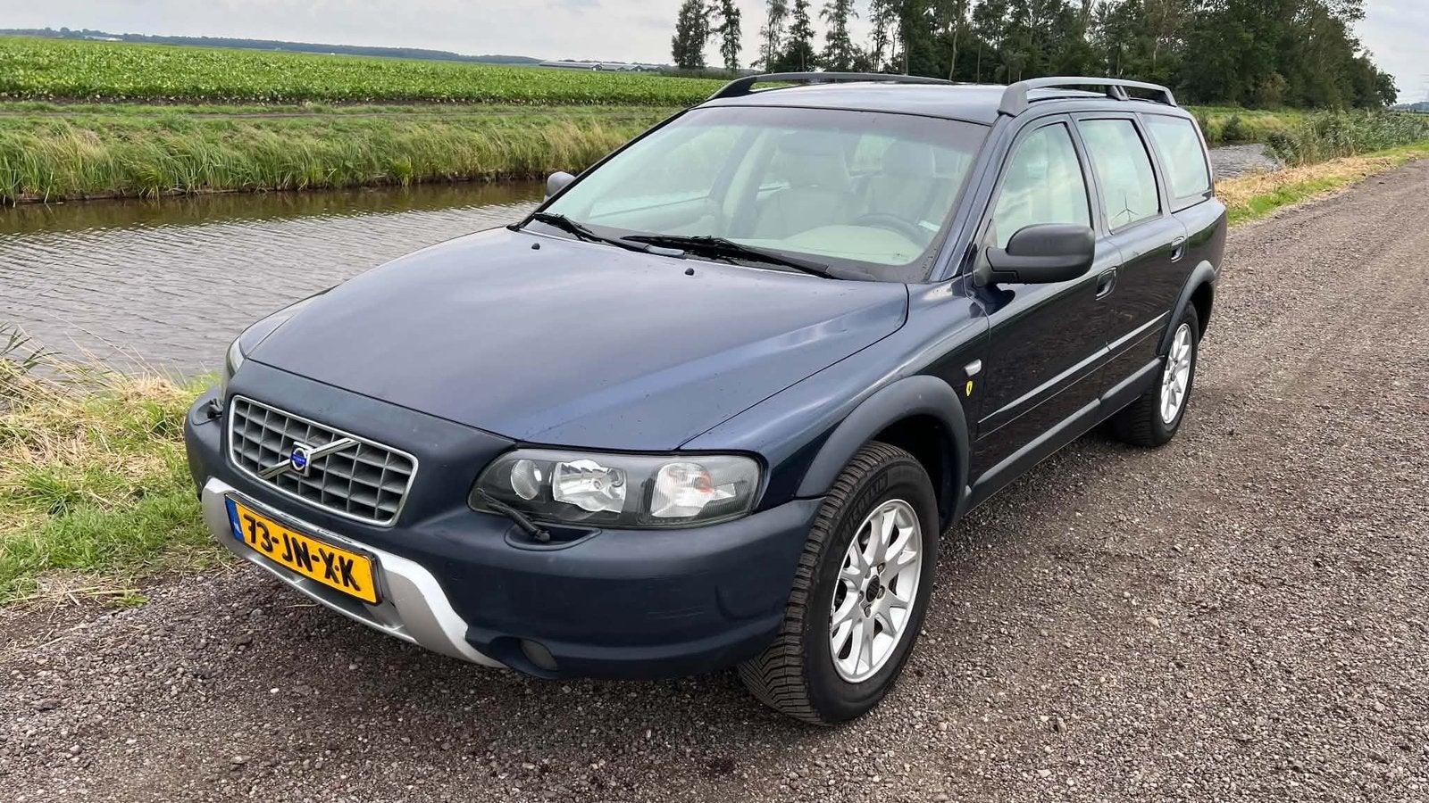 2002 Volvo XC70 LPG 2.4T, Auto's, Automaat, 1800 kg, Beige, Blauw