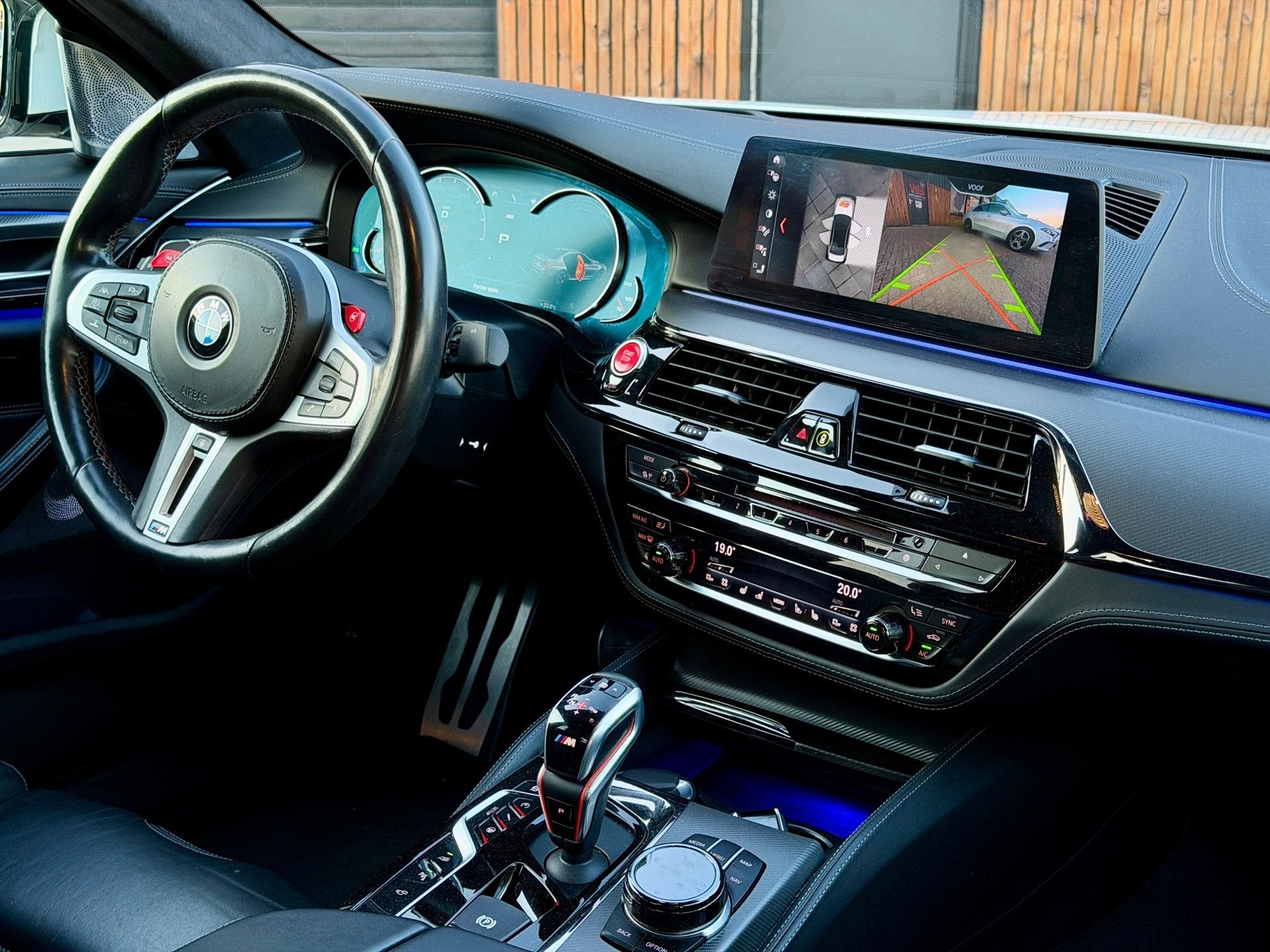 BMW 5-serie M5 Volledig onderhouden en Bomvol opties!, Auto's, Gebruikt, 2000 kg, Wit, Bedrijf