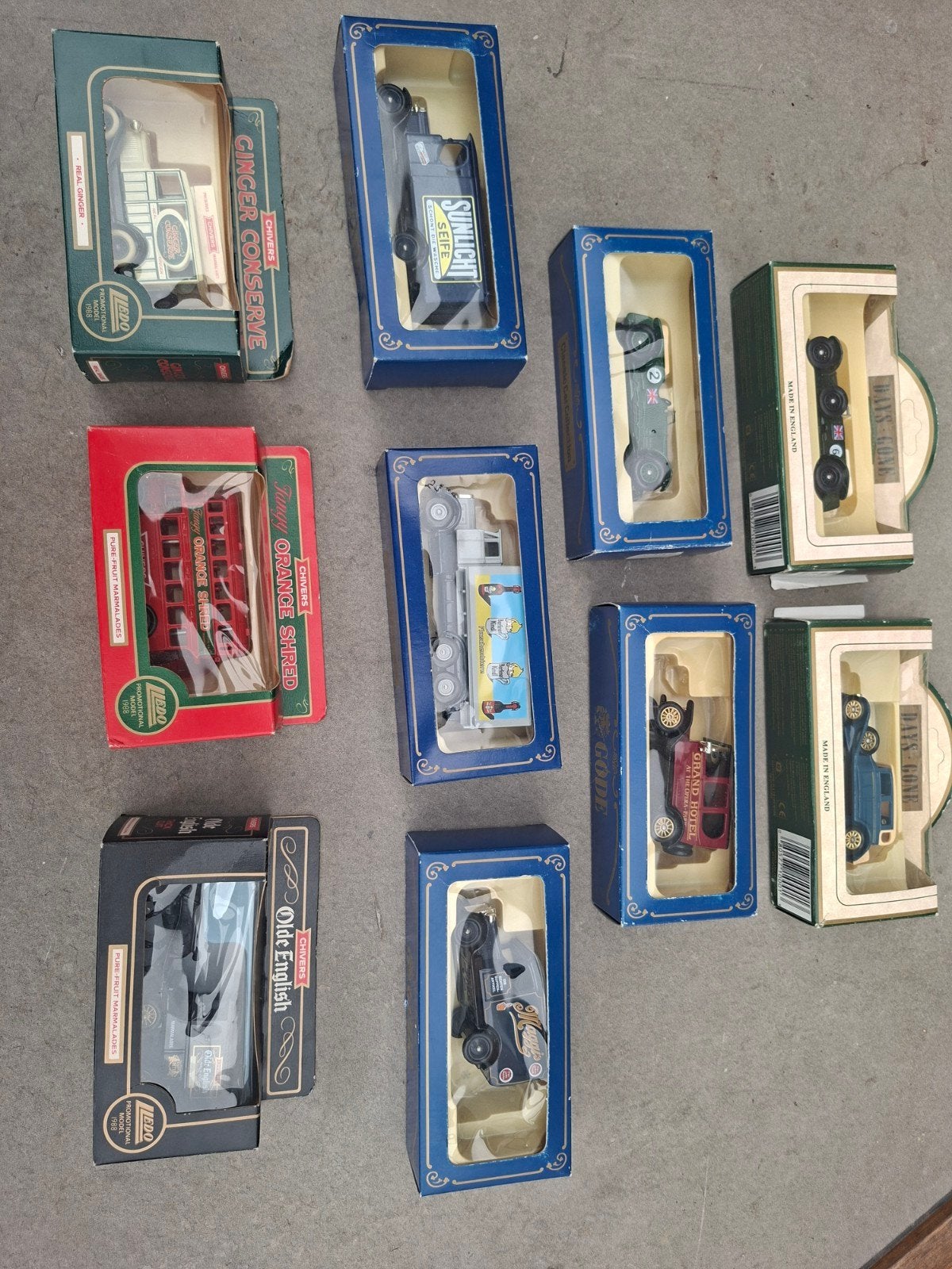Miniatuur auto's verzameling, Overige merken, Auto, 1:32 tot 1:50, Nieuw