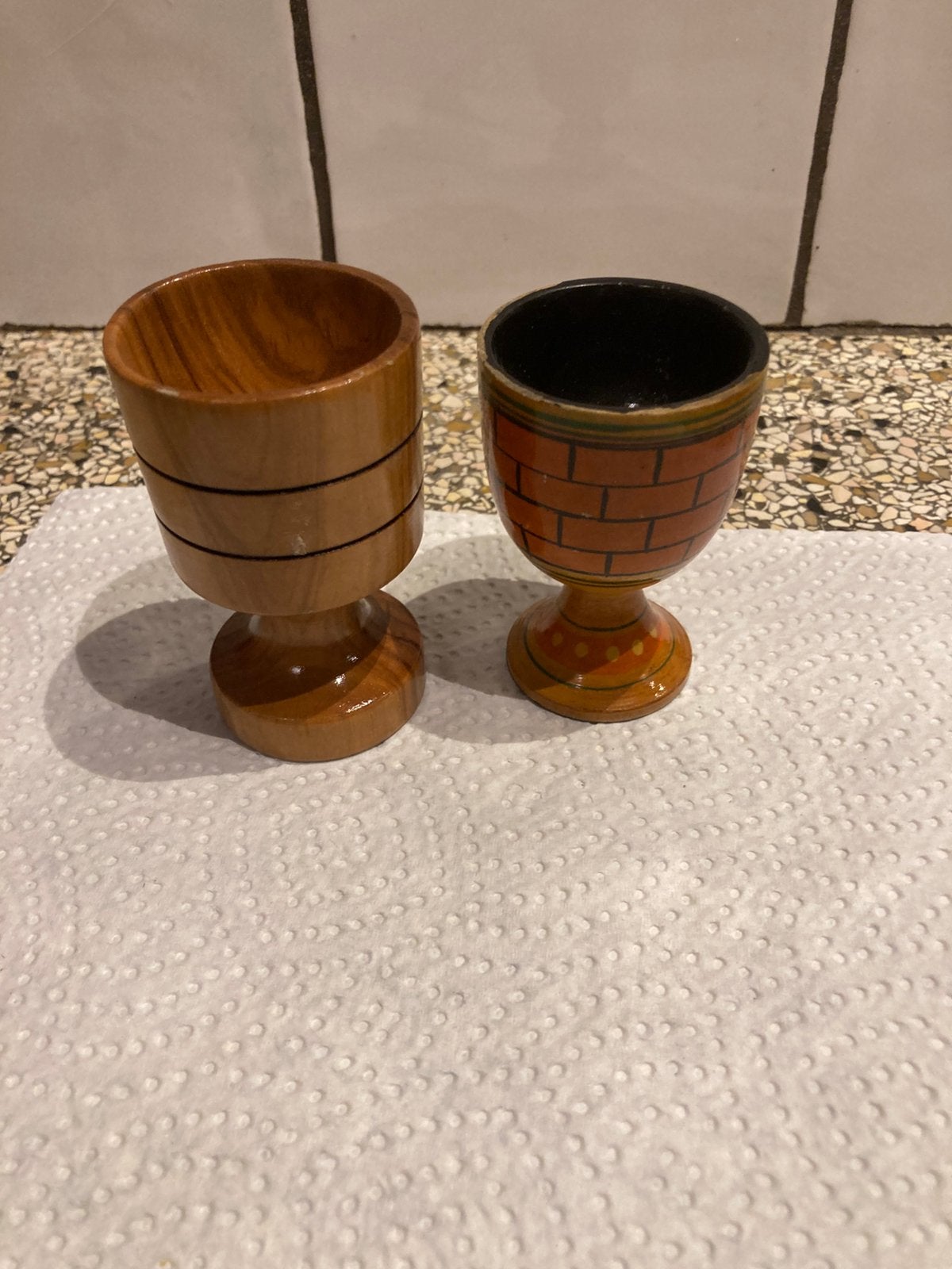 Set van 2 houten eierdoppen, Ophalen of Verzenden
