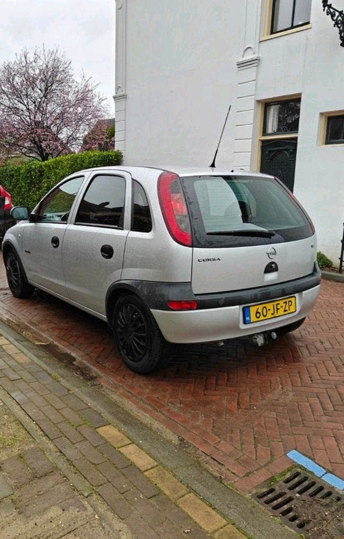 Opel Corsa 1.2 16V 5D 2002 Grijs, Voorwielaandrijving, 74 pk, 31 €/maand, Origineel Nederlands