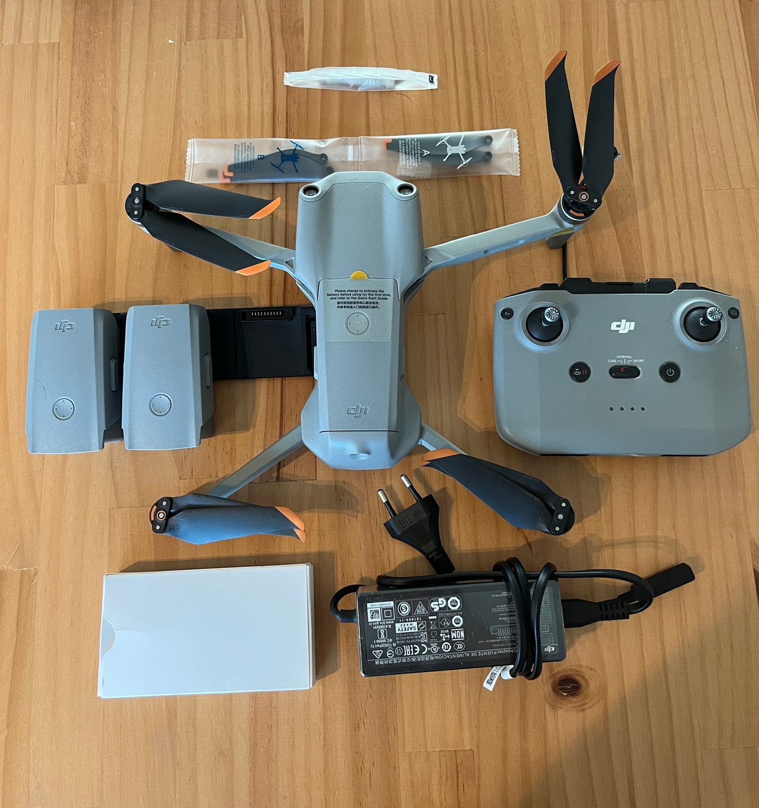 Droen , DJI Air 2S Drone Fly More Combo + 3 accu’s, Ophalen of Verzenden, Zo goed als nieuw