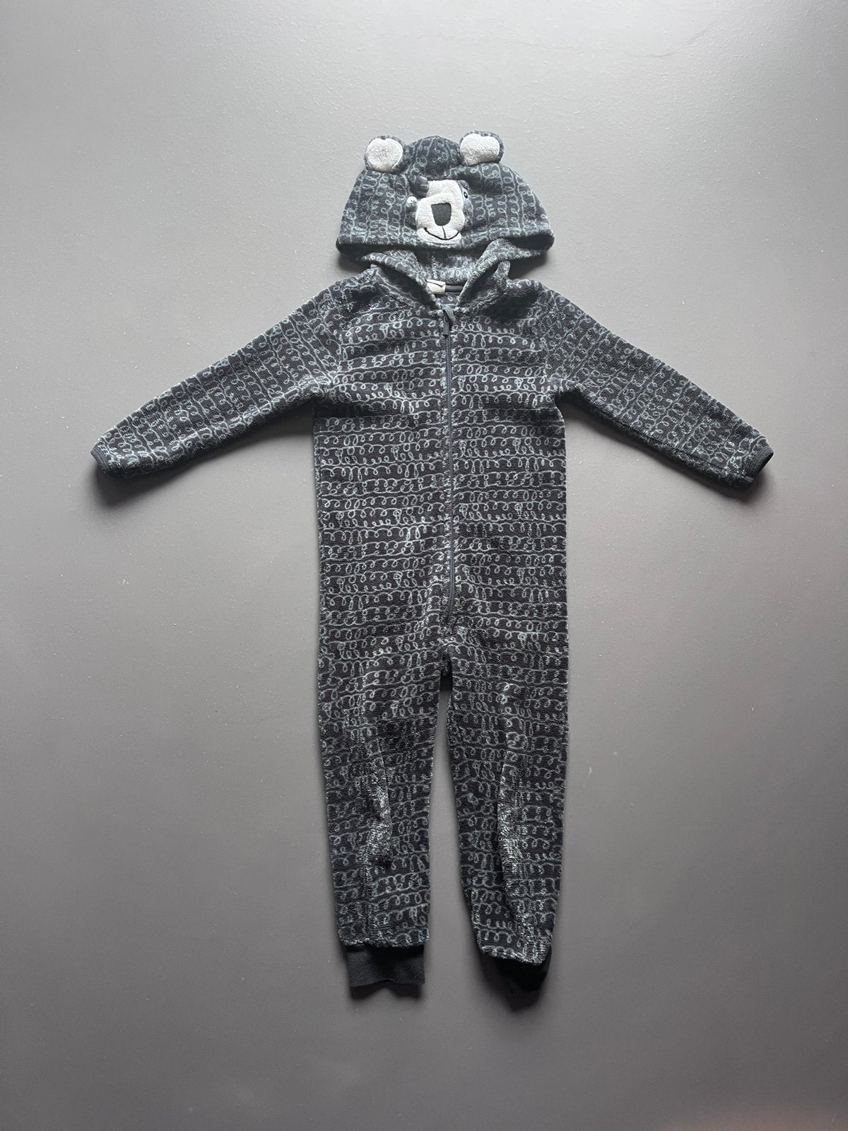 Hema Onesie grijs met capuchon en oortjes - Maat 110/116, Ophalen, Gebruikt, Jongen of Meisje, Nacht- of Onderkleding