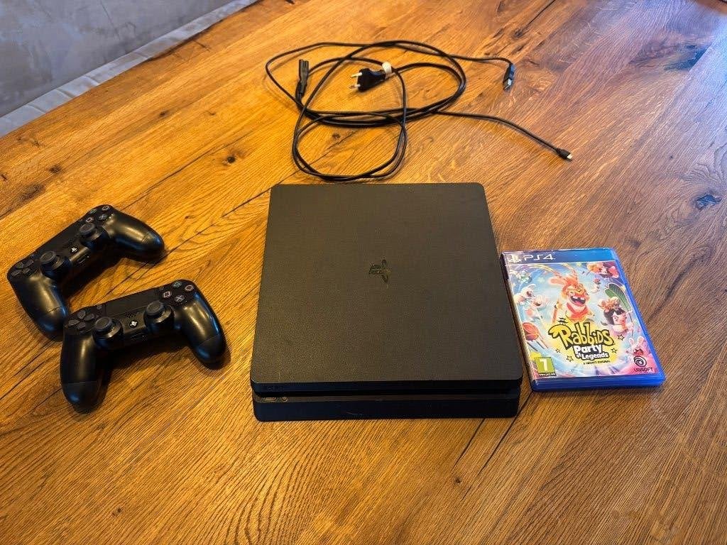 PlayStation 4, Spelcomputers en Games, Ophalen, Gebruikt, Met 2 controllers, Original