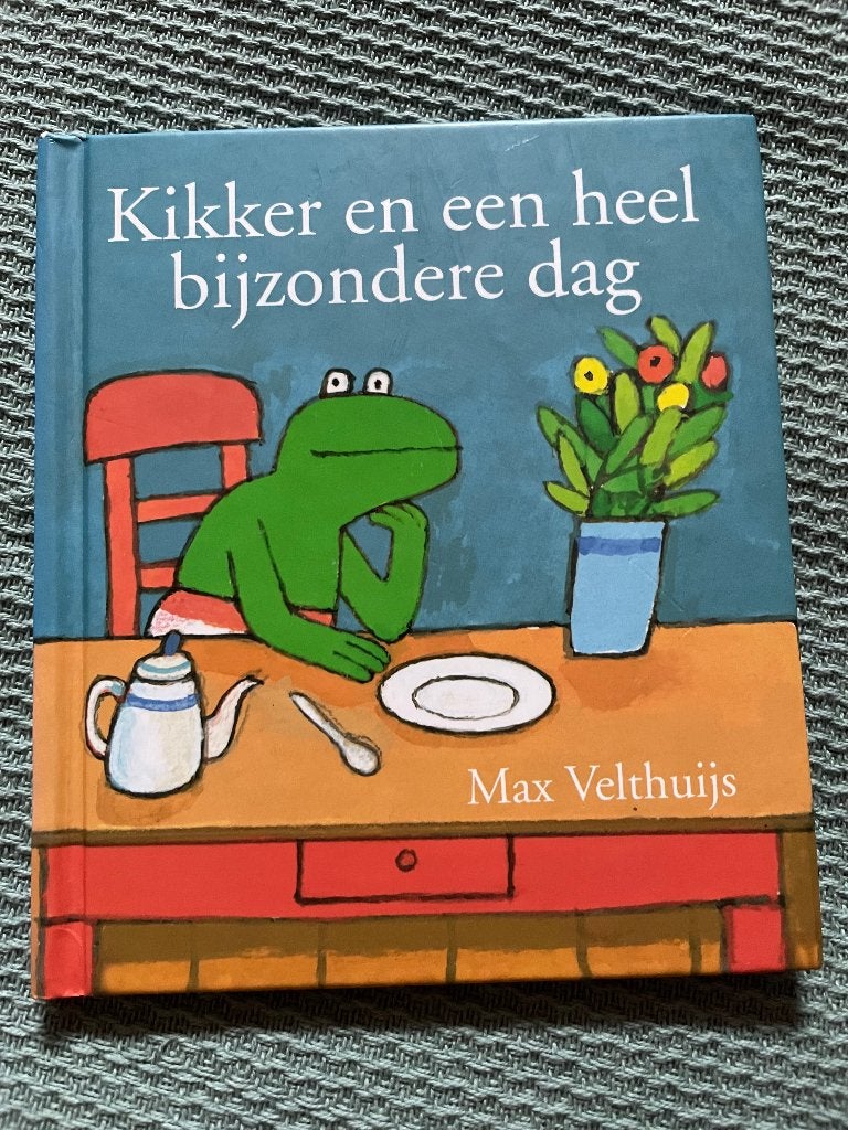 Boekje kikker en een heel bijzondere dag, Ophalen of Verzenden, Zo goed als nieuw, Max Velthuijs, Prentenboek