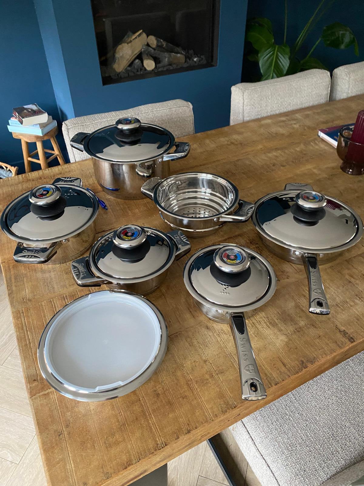 Pannenset. 6-delig Nieuw, Huis en Inrichting, Nieuw, Pannenset, Ophalen of Verzenden, Rvs