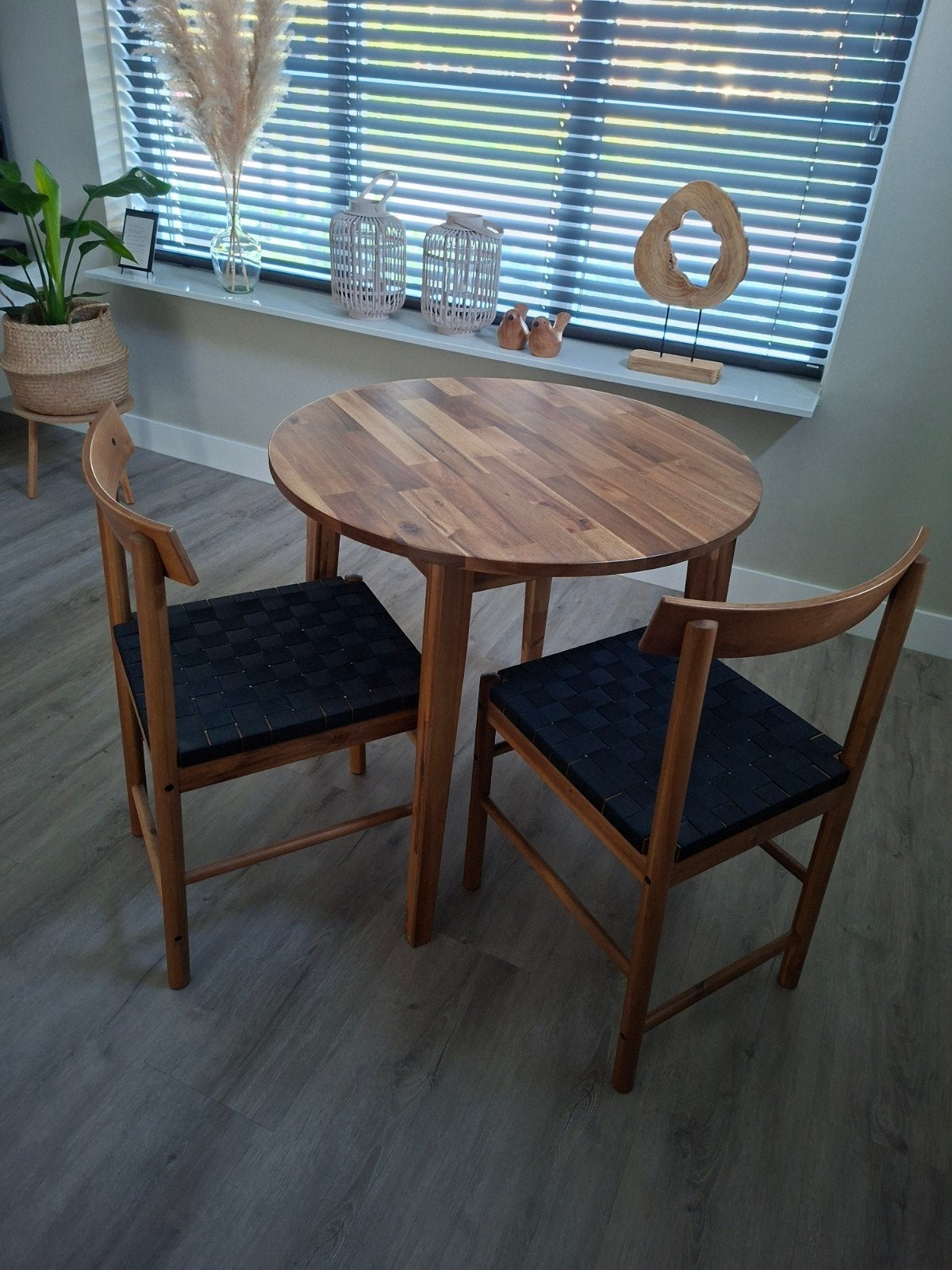 @@ Ikea tafel met 2 stoelen in nieuwstaat!!!! @@, Ophalen, Zo goed als nieuw, Minder dan 4 stoelen