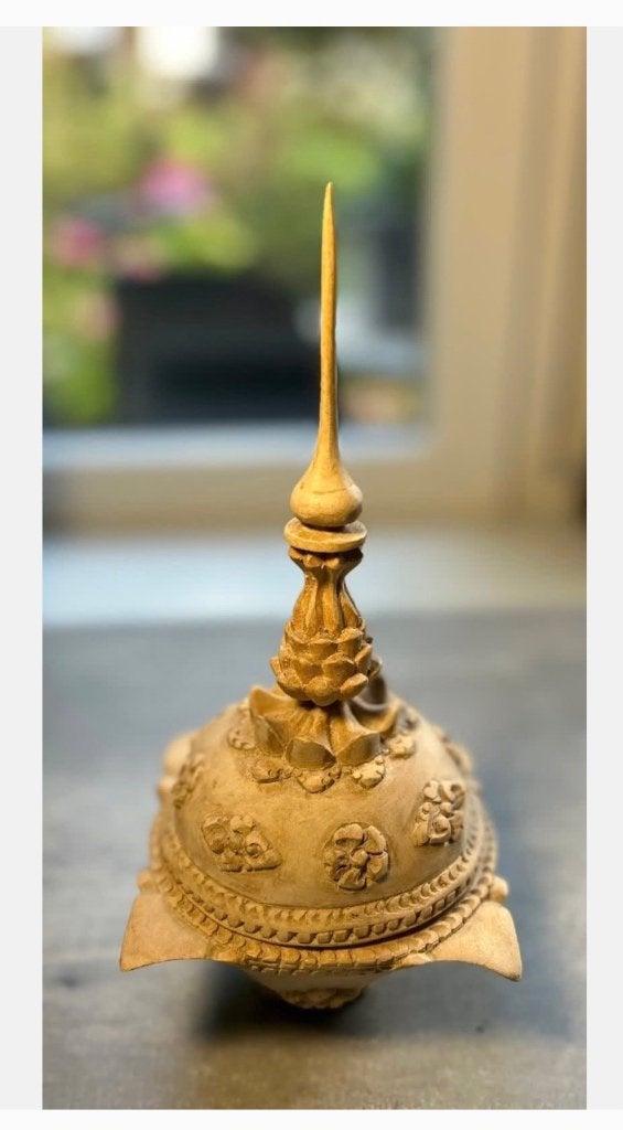 Houten offerschaal, Hsun-ok, vorm van Stoepa Pagode 24 cm, Ophalen of Verzenden