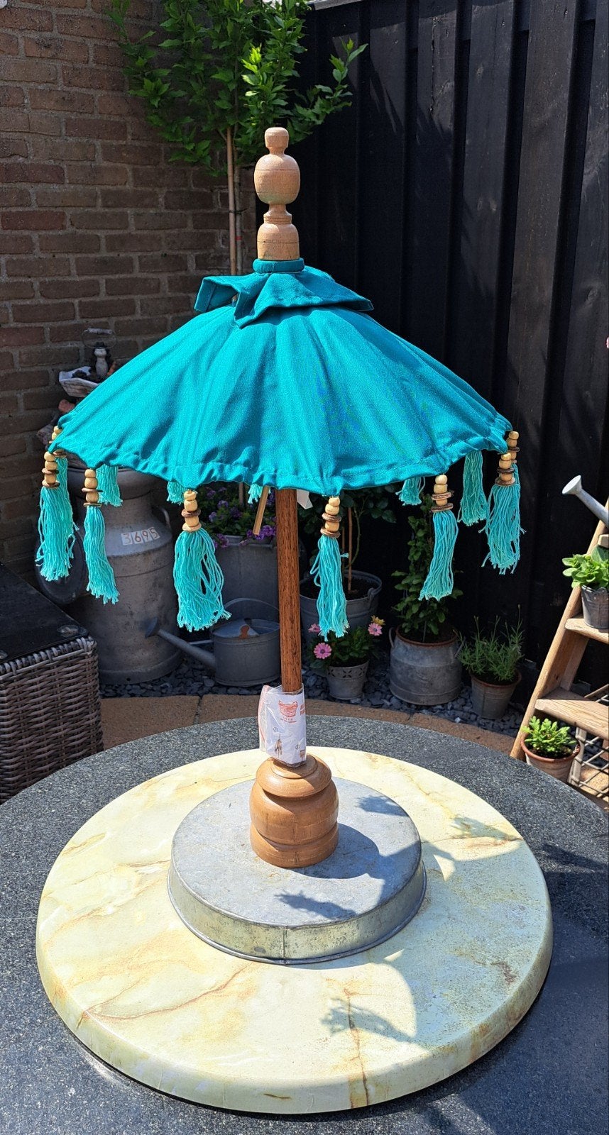 Tafel parasolletje, Ophalen