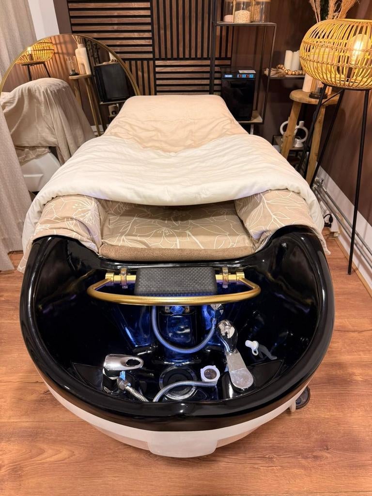 Luxe Spa / Head Spa Behandelbed met Waspunt, Ophalen of Verzenden