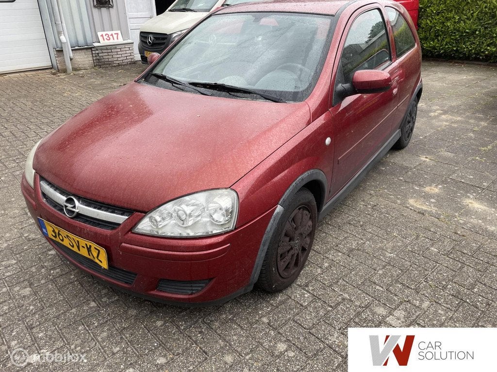 Opel Corsa 1.2-16V NAP AIRCO APK 4-5-2027 KOPPELING DEFECT, Auto's, Opel, Voorwielaandrijving, 450 kg, Gebruikt, 31 €/maand