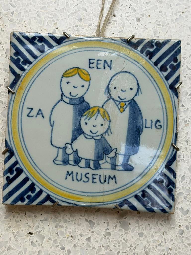 2 Delfts blauw tegels Nijntje en orthogonale ster, Ophalen of Verzenden