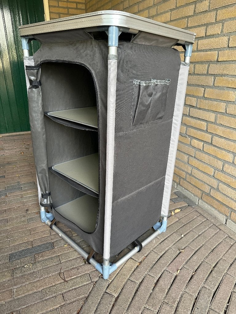 Tentkast/Kampeerkast (Obelink), Ophalen of Verzenden, Zo goed als nieuw