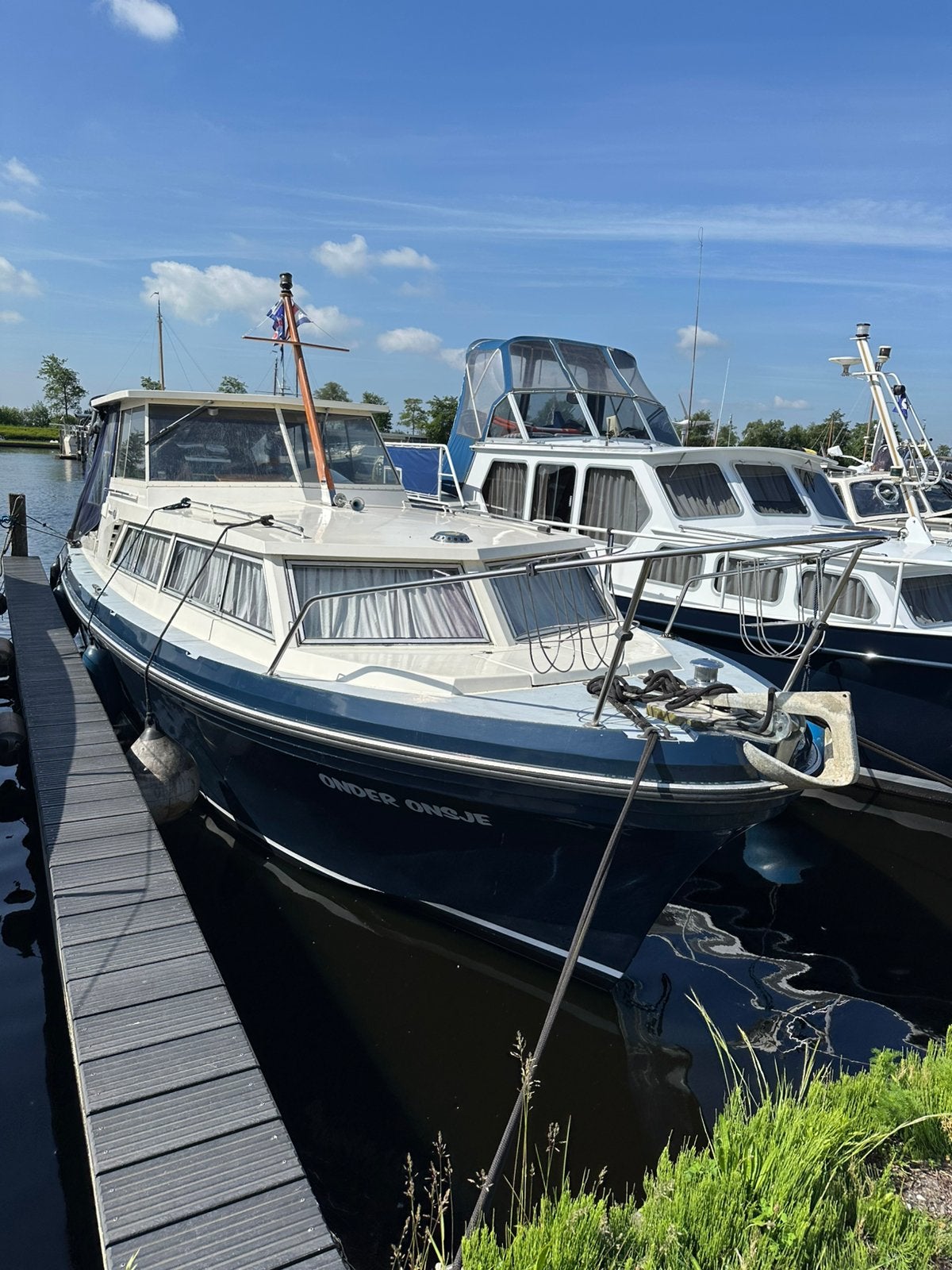 Prachtige Motorkruiser + 1 jaar ligplek betaald, Watersport en Boten, 10 m, Gebruikt, Diesel, 70 pk