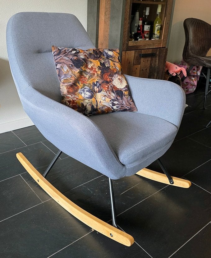 JYSK NEBEL schommelstoel / fauteuil lichtblauw, Ophalen, Gebruikt, 75 tot 100 cm, Stof