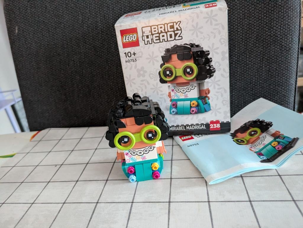 LEGO BrickHeadz Mirabel Madrigal (Encanto) - Nieuwstaat, Ophalen of Verzenden, Zo goed als nieuw, Overige typen