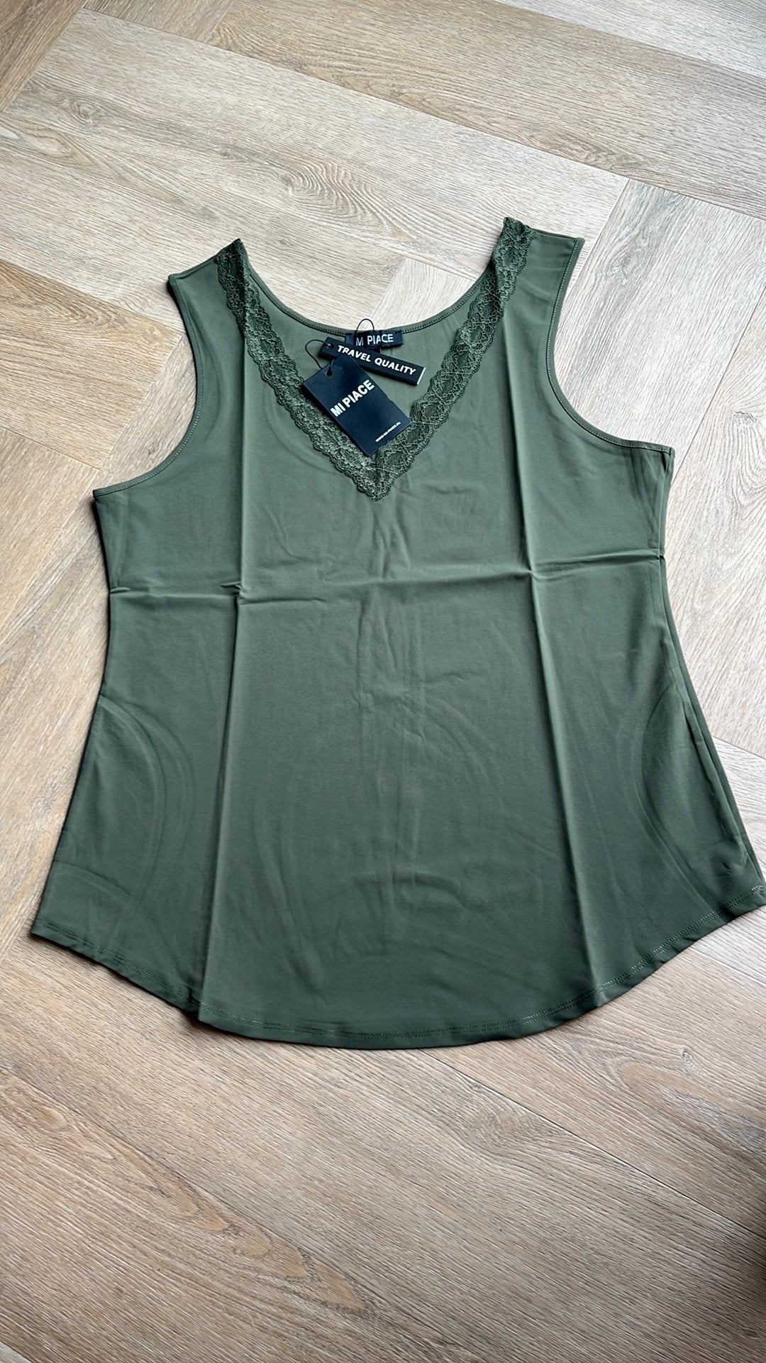 Dames top maat XXL Mi Piace, Maat 46/48 (XL) of groter, Nieuw, Ophalen of Verzenden, Zonder mouw