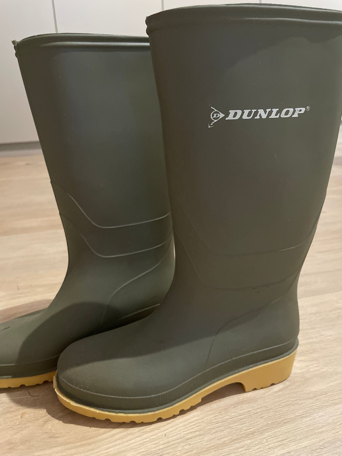 Dunlop regenlaarzen groen maat 34 - Zo goed als nieuw, Ophalen of Verzenden, Zo goed als nieuw, Jongen of Meisje, Laarzen