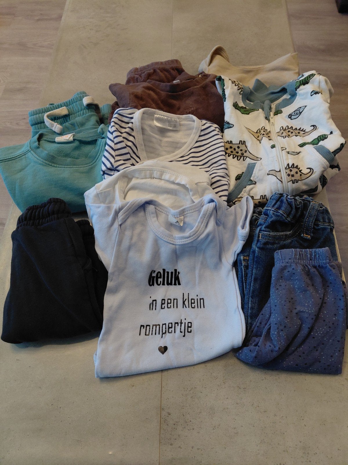 Kledingpakket maat 68 - Diverse setjes en kleding, Ophalen, Gebruikt, Jongetje of Meisje, Setje