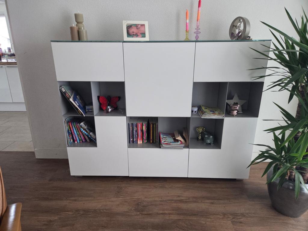 Karat dressoir wit met open vakken en deuren, Ophalen, Overige materialen, 150 tot 200 cm, Modern
