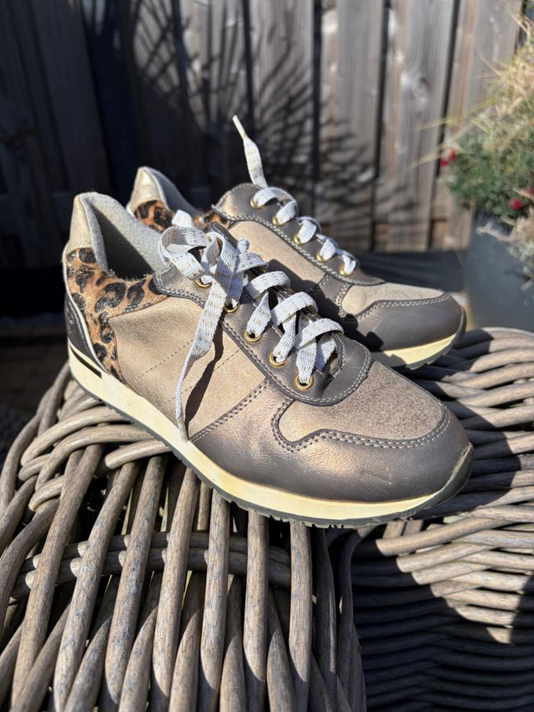 Fabs dames sneaker Maat 36, Ophalen of Verzenden, Zo goed als nieuw, Sneakers of Gympen