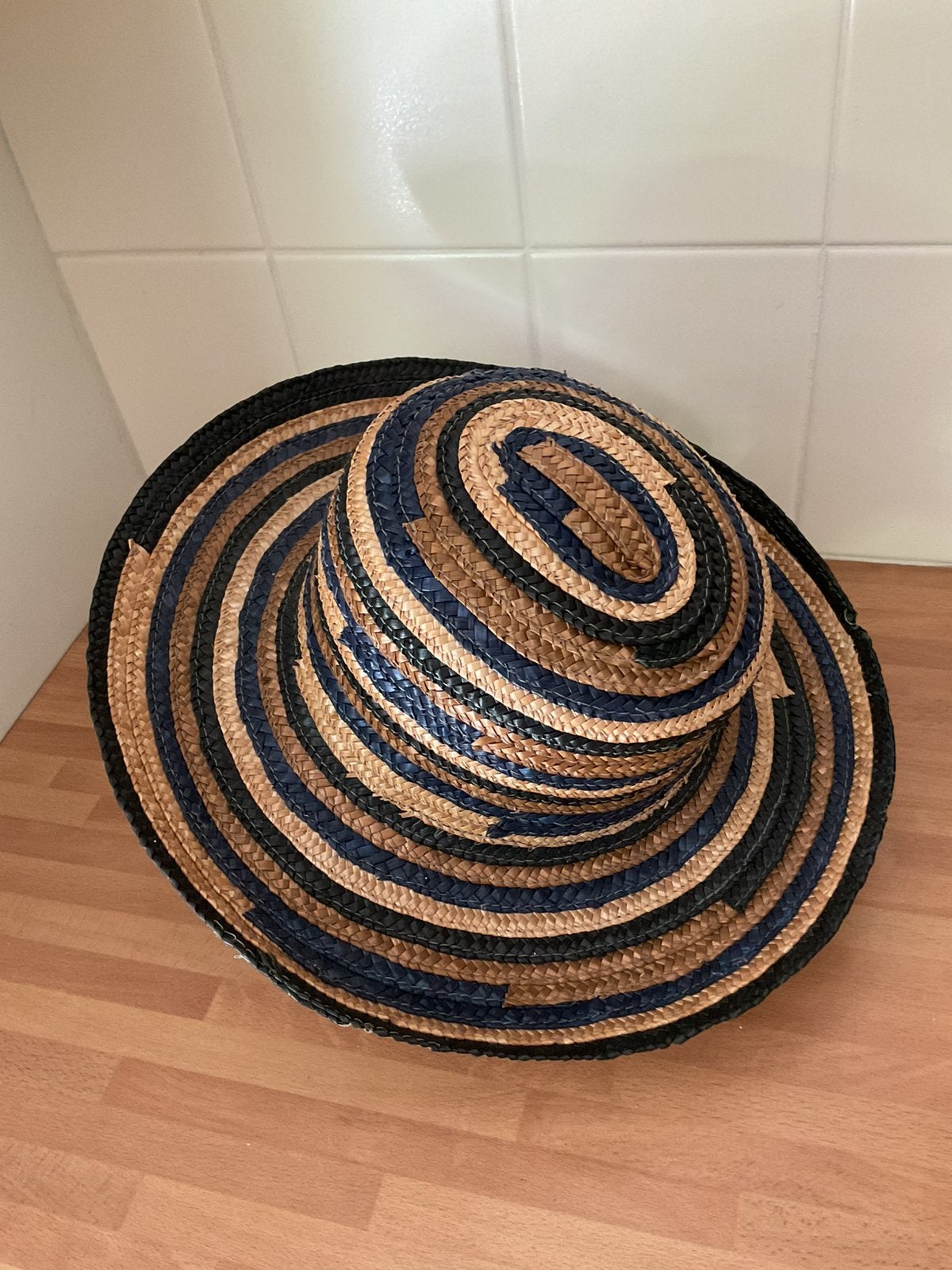Stro hoed, Ophalen of Verzenden, Zo goed als nieuw, One size fits all