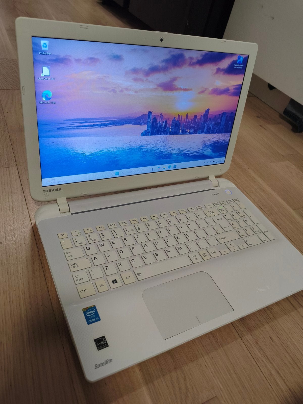 Toshiba Satellite C50-B-14D - Intel Core i3, 4GB RAM, Computers en Software, 2 tot 3 Ghz, Ophalen of Verzenden, SSD, 128 GB