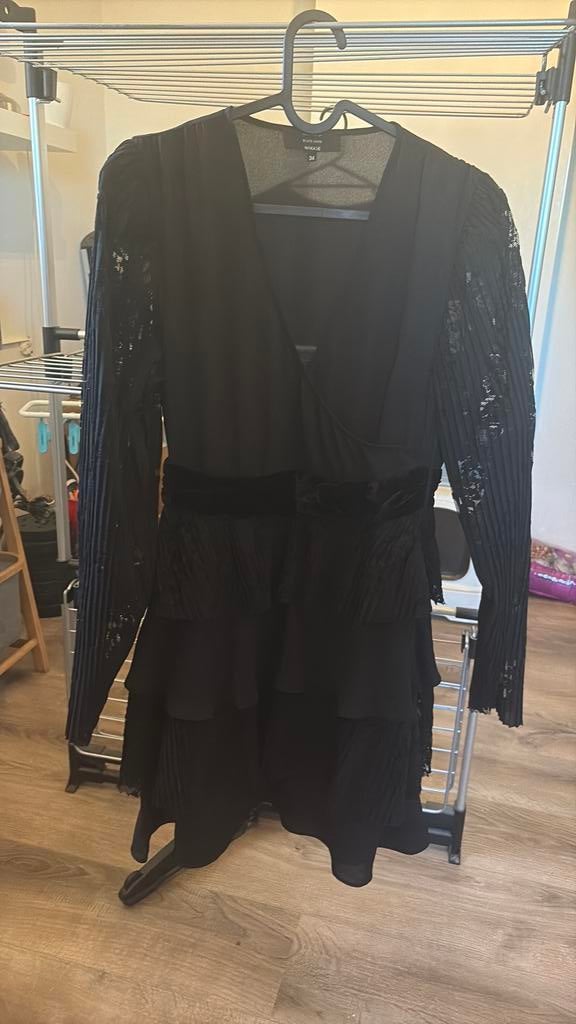 Nikkie zwarte jurk, Zwart, Ophalen of Verzenden, Zo goed als nieuw, Maat 34 (XS) of kleiner