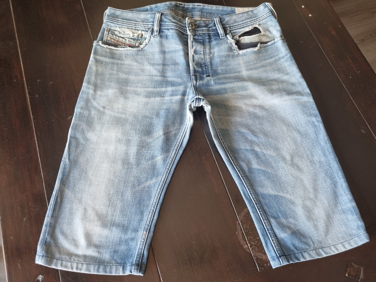 CLASSIC VINTAGE DIESEL ZATHAN DESTROY SHORTPANTS SIZE 31, Ophalen of Verzenden, Zo goed als nieuw, Blauw, W32 (confectie 46) of kleiner