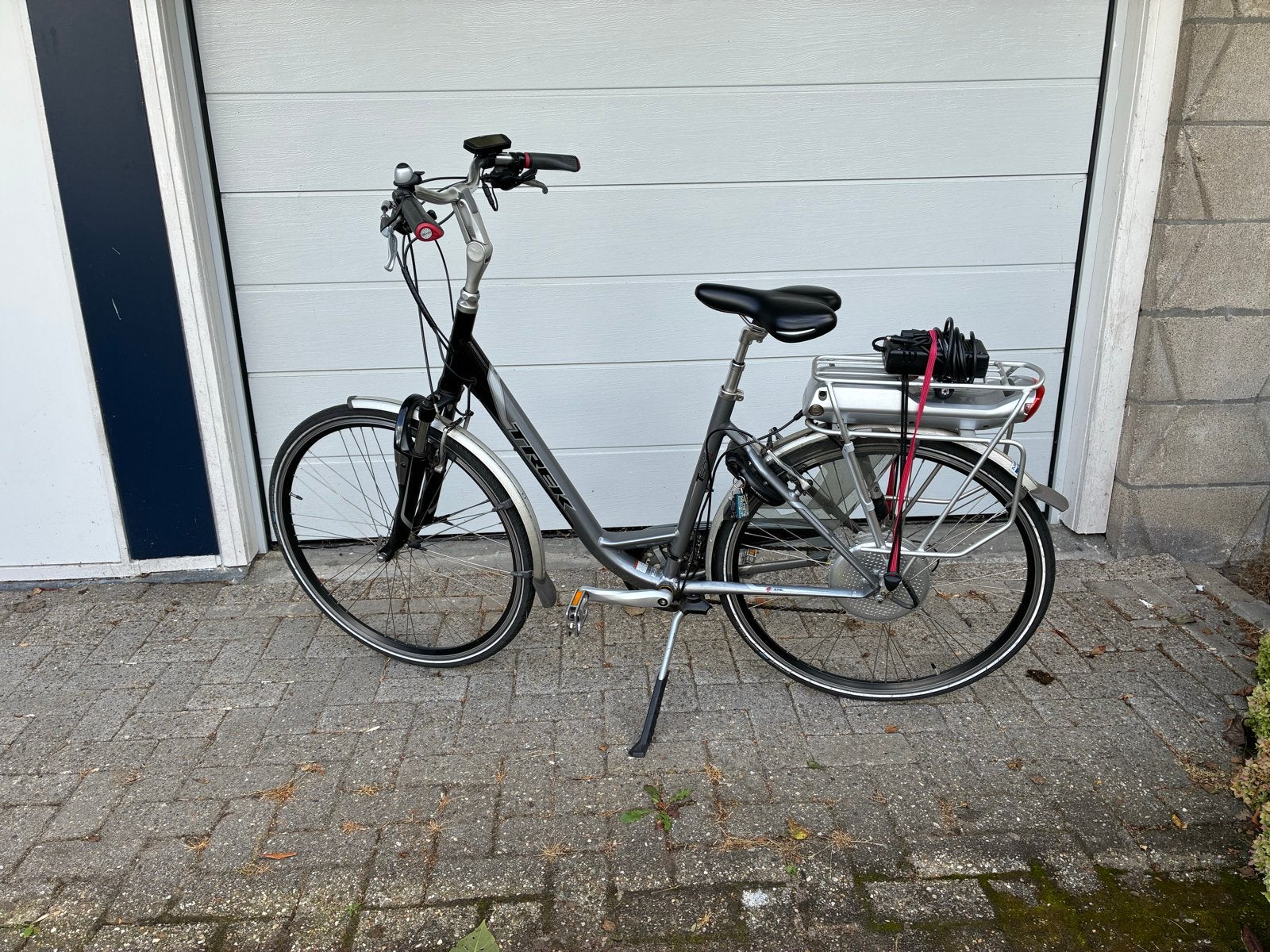 Trek T500+ Navigator elektrische damesfiets (accu defect), Ophalen, Gebruikt, Overige merken