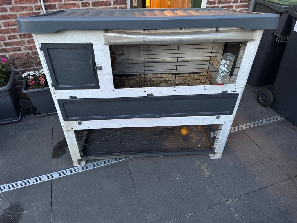 Ferplast konijnenhok grand lodge 140, Dieren en Toebehoren, Knaagdieren en Konijnen | Hokken en Kooien, Gebruikt, Hok, 90 cm of meer