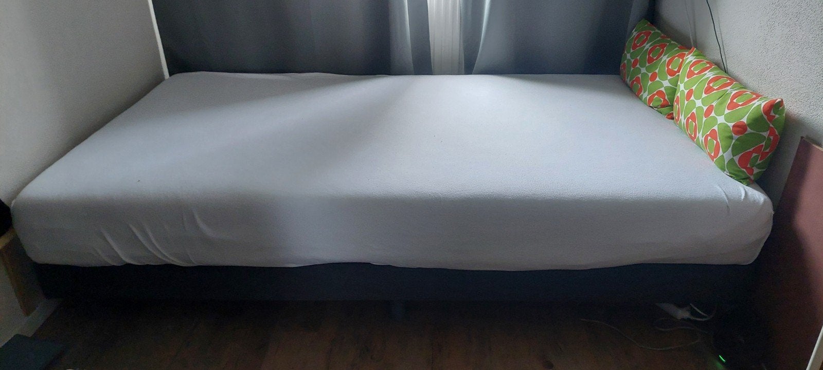 Boxspring bed inclusief matras 120x200, Ophalen, Gebruikt, Twijfelaar, 120 cm