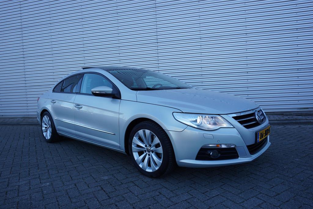 Volkswagen Passat CC 1.8 TSI 4p. Panoramadak / Xenon / Cruis, Auto's, Stof, 4 cilinders, Origineel Nederlands, Handgeschakeld