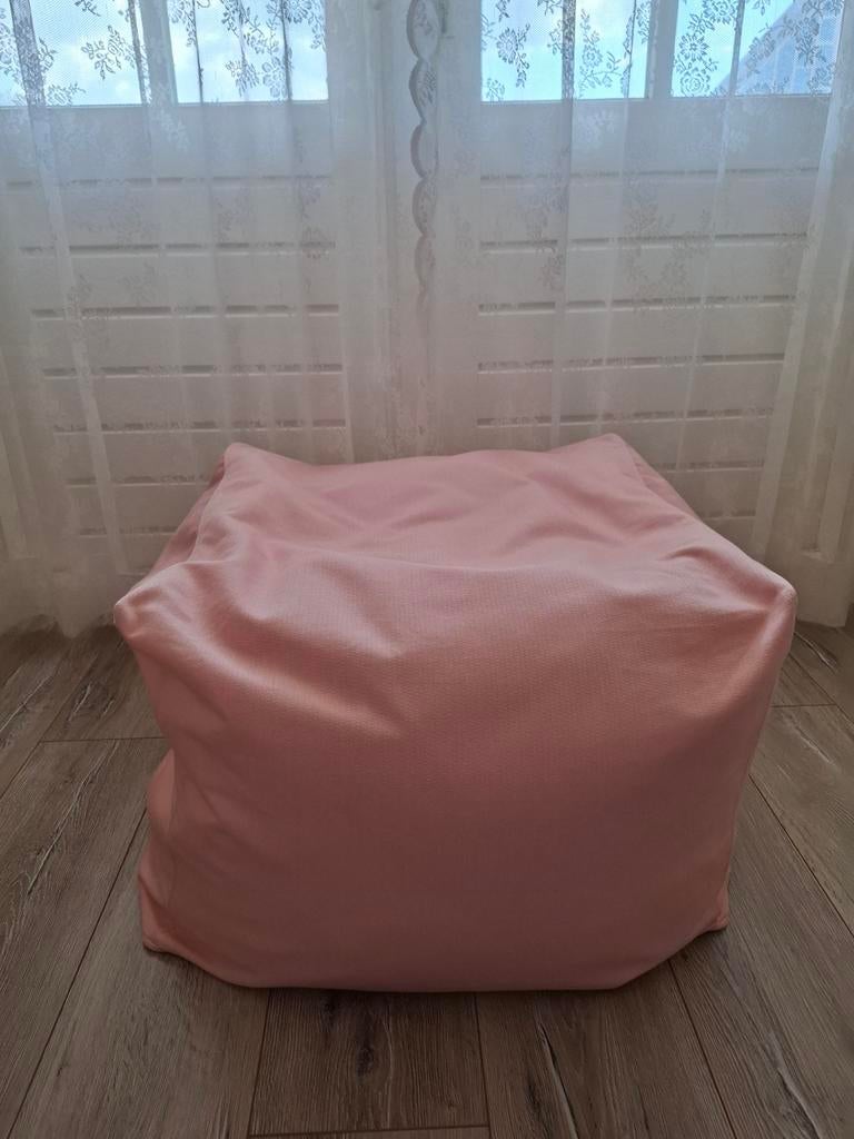 Roze zitzak met wasbare hoes, Huis en Inrichting, Zitzakken, Ophalen, Zo goed als nieuw, Roze, Zitzak