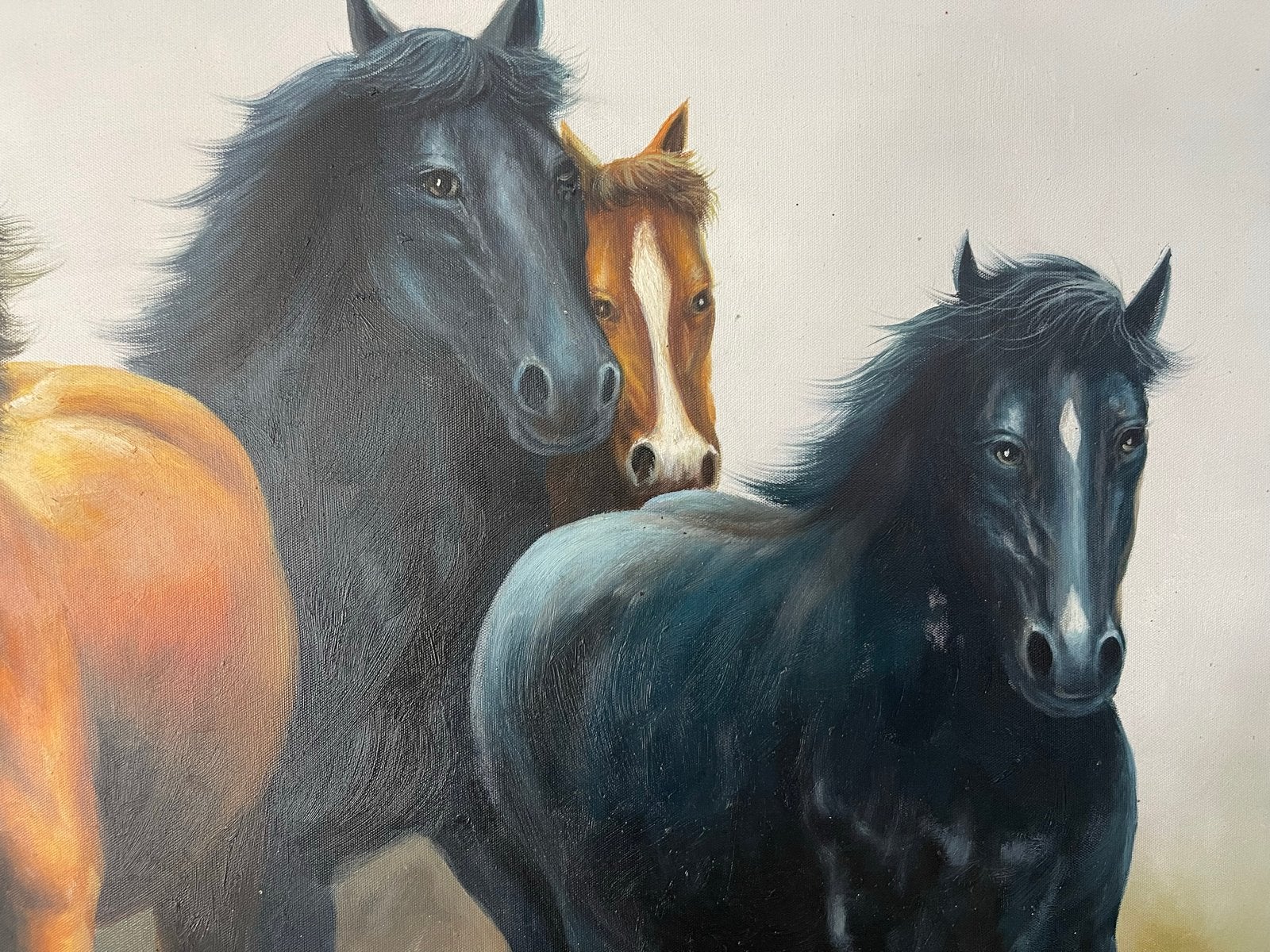 Groot schilderij met paarden in prachtige lijst, Ophalen of Verzenden
