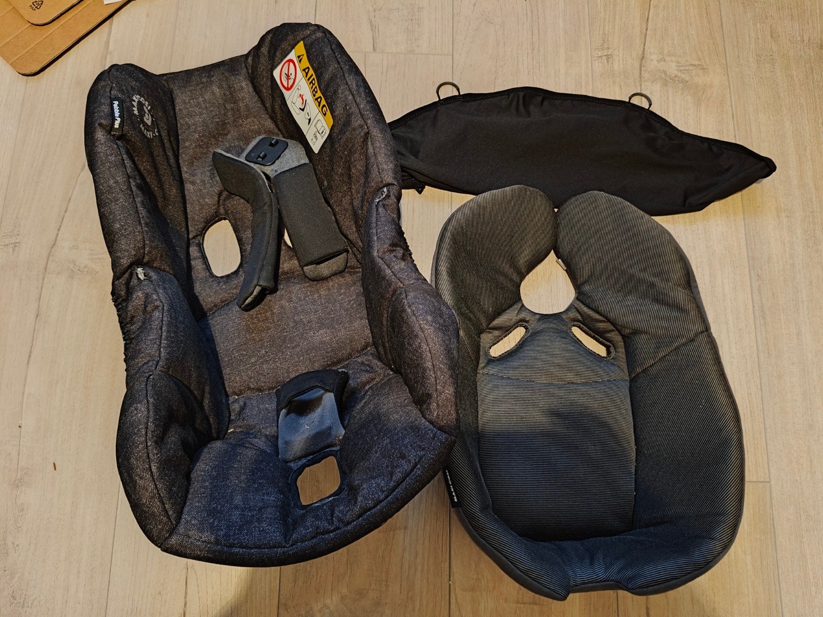 Maxi-Cosi Pebble plus extra hoes met lichte beschadiging, Ophalen of Verzenden, Gebruikt