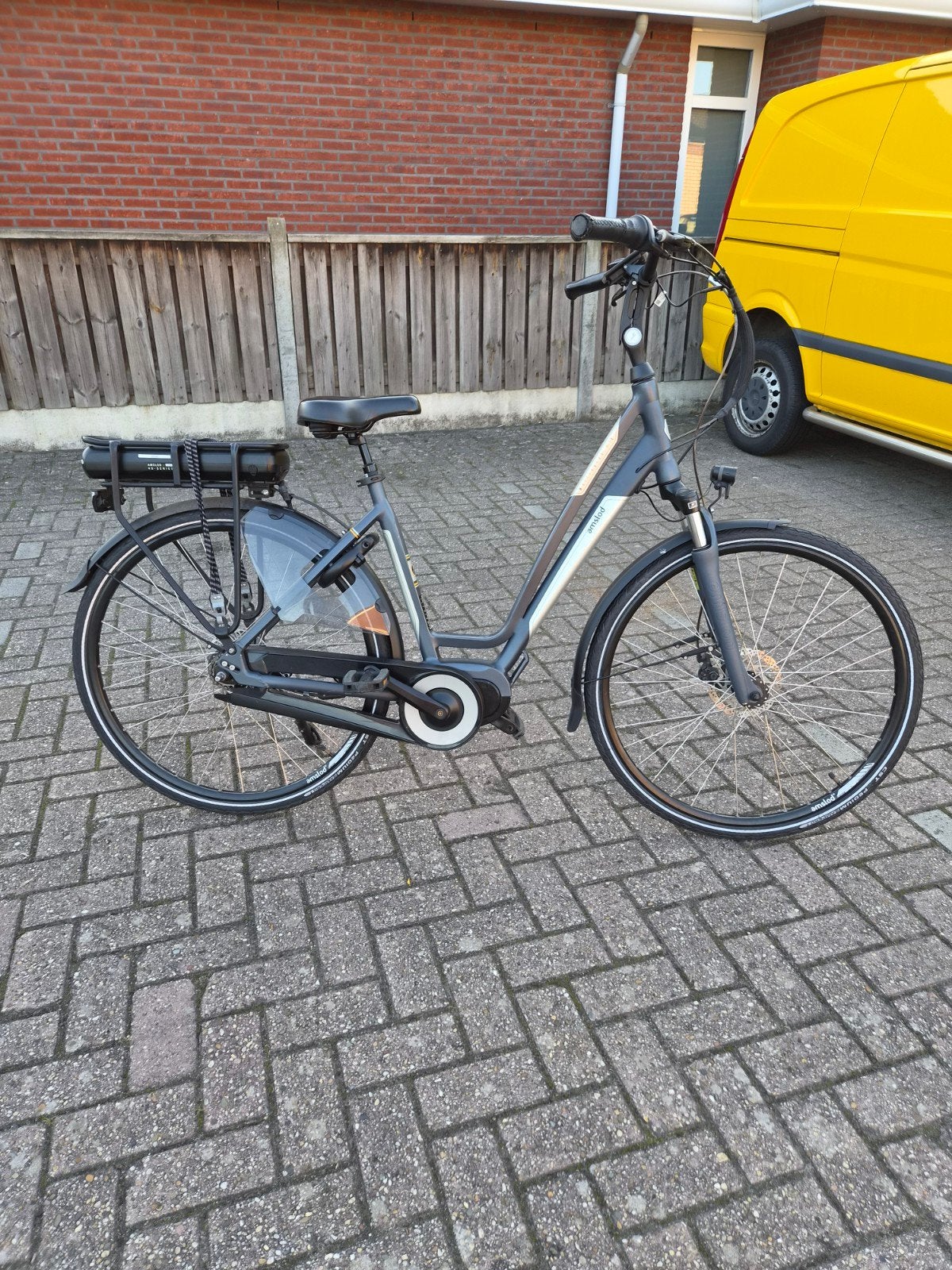 amslod wellington mtx elektrische damesfiets 28inch, Zo goed als nieuw, 51 tot 55 cm, 50 km per accu of meer, Ophalen