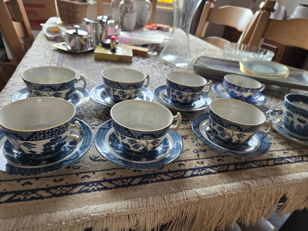 6 Vintage Blue Willow kopjes+schoteltjes, Ophalen