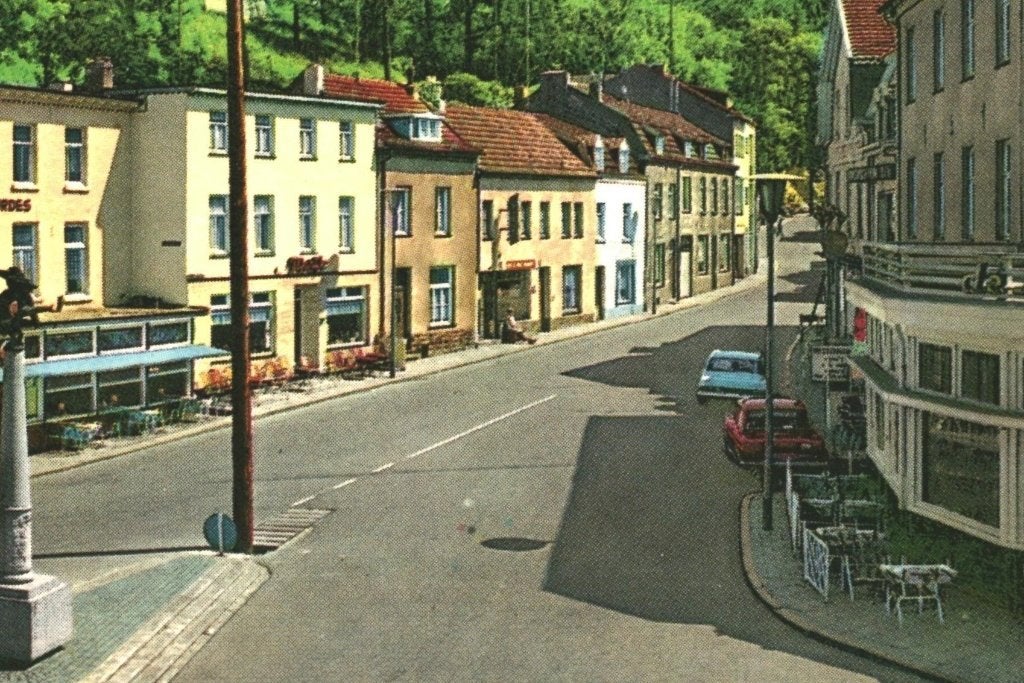 972324	Valkenburg	Hotel	De Grot van Lourdes	Gelopen, Ophalen of Verzenden, 1960 tot 1980, Gelopen, Limburg