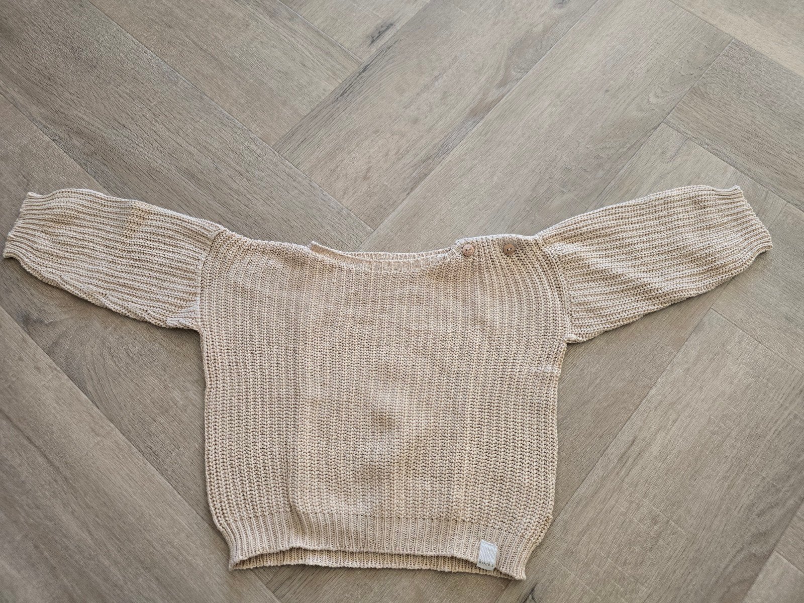Koeka gebreide trui in maat 74 - 80 beige kleur, Ophalen of Verzenden, Zo goed als nieuw, Koeka, Truitje of Vestje