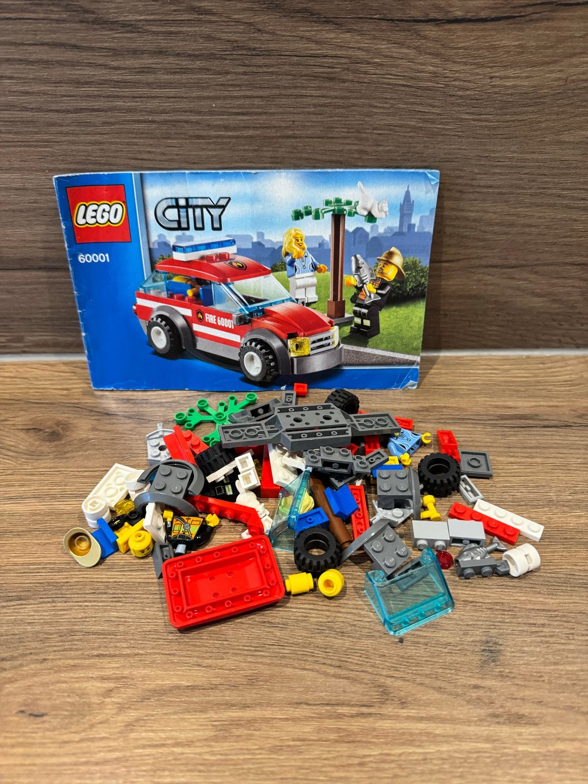 LEGO City 60001 Brandweerauto - complete set