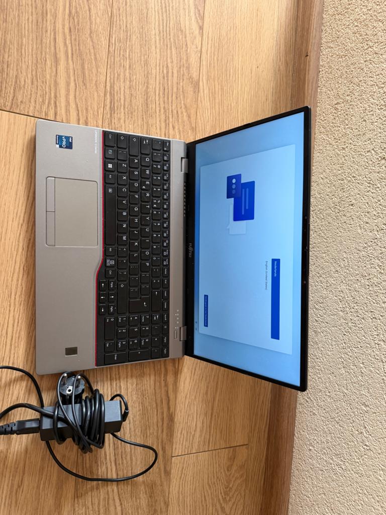 Fujitsu Lifebook met Intel Core i5 - Zo goed als nieuw, Computers en Software, 2 tot 3 Ghz, 8 GB, Ophalen of Verzenden, Zo goed als nieuw