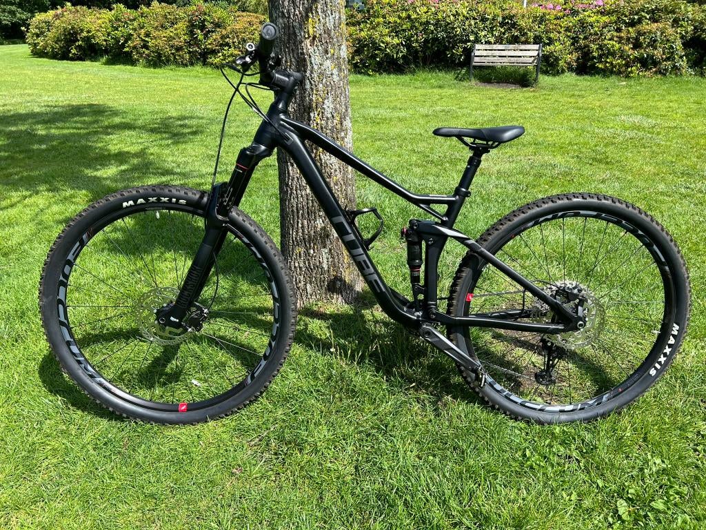 Heel mooie CUBE Stereo 120 Race uit 2022 - als nieuw!, Fietsen en Brommers, Fietsen | Mountainbikes en ATB, Zo goed als nieuw