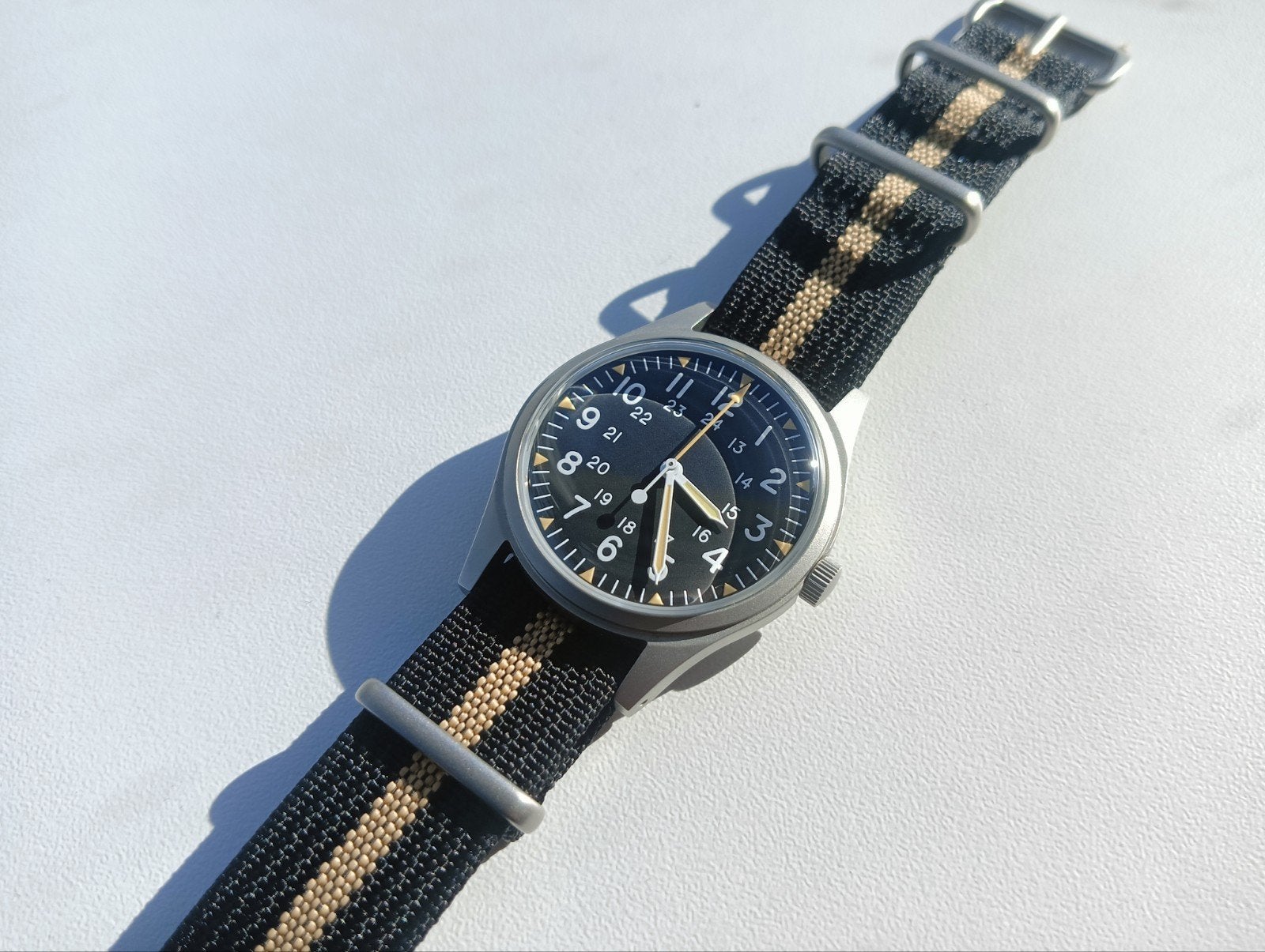 Militado ML07 | Saffierglas & Seiko VH31, Overige merken, Staal, Met bandje, Polshorloge