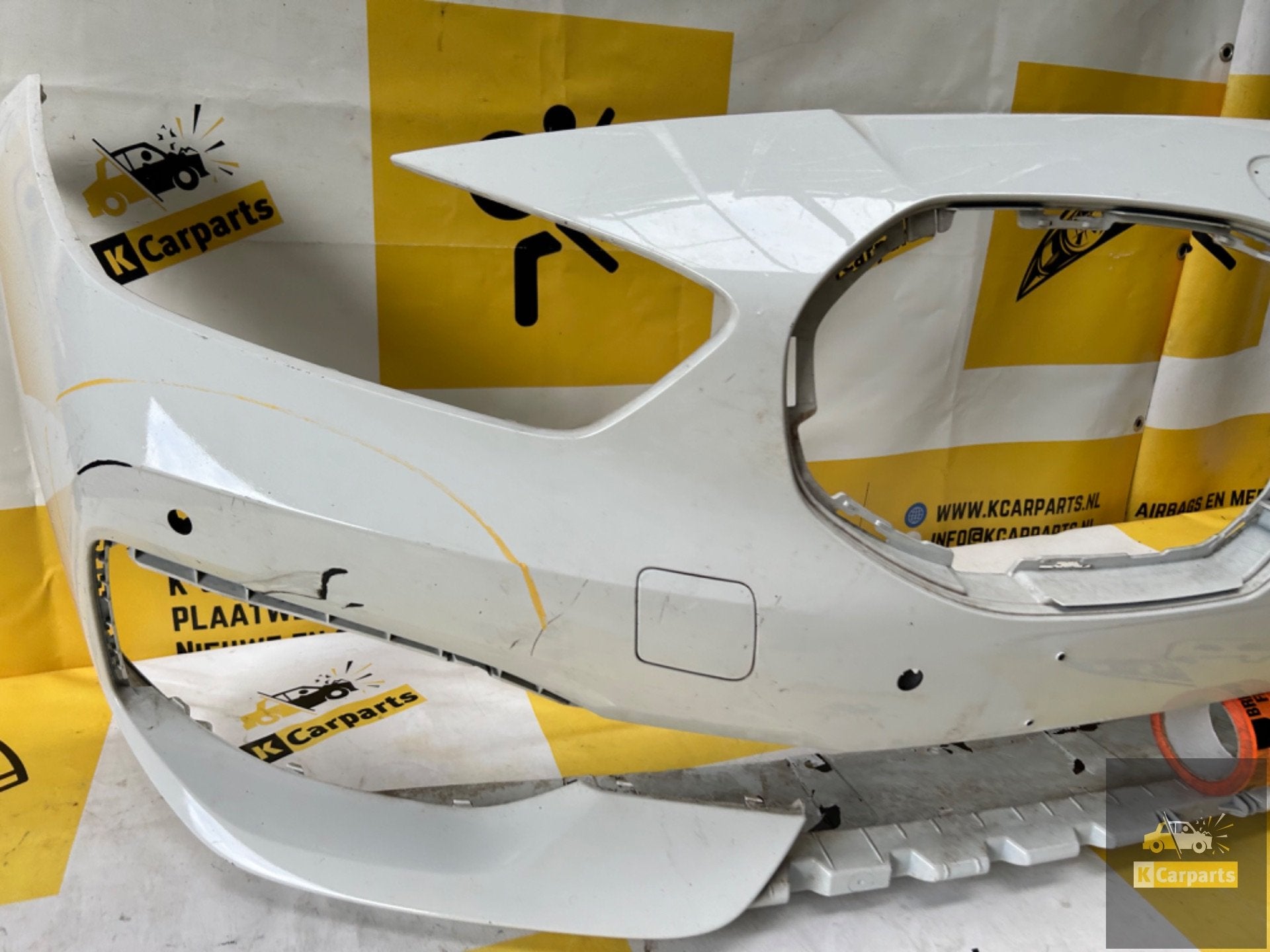 BMW 1 Serie F40 Voorbumper 4X PDC origineel 51117459708, Info@fabrikant.eu, Ophalen of Verzenden, Bumper, BMW
